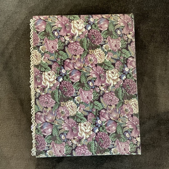 Handmade romantic floral altered binder journal 9” x 6.5” - Picture 17 of 17